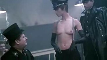 Στοματική βίδα με τα υπέροχα Darcy Dark και δωρεαν πορνο βιντεο Kira Stone από το Teen Mega World