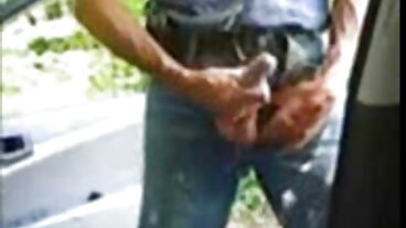 Handjob πορνό με την ερασιτεχνικα πορνο βιντεο πανέμορφη Ginebra Bellucci από τη Nubile Films