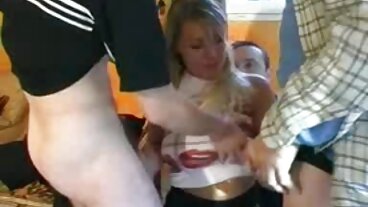 Κάλτσες ταινία με την παθιασμένη Erica Rose από το Smut βιντεο πορνο χχχ Puppet