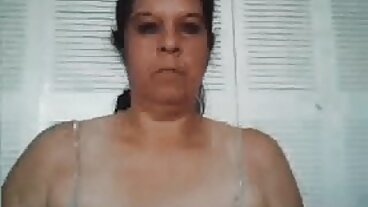 Long Legs smut με την καταπληκτική Veronica Leal από την Perfect πορνο βιντεο λεσβιεσ Gonzo