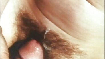 Handjob smut με τη σέξι ελληνιδεσ πορνο βιντεο Chloe Cherry και τη Haley Reed από το Nubiles Porn