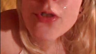 Toys screw πορνο γκει βιντεο με τη σέξι Victoria Daniels από το Puffy Network