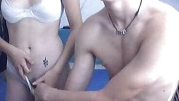 Ταινία Legs On Shoulders με τη σέξι Daya Knight από βιντεο πορνο το Reality Kings