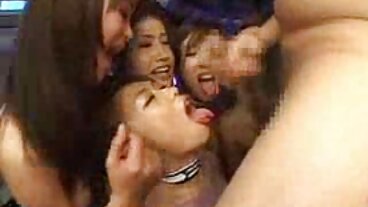 Pussy Licking bang με τον δελεαστικό Dillion Harper λεσβιεσ πορνο βιντεο από την Bang Bros