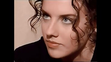 Μικροκαμωμένη ταινία με τους παθιασμένους Jessie Saint και Lulu Chu φρεε πορνο βιντεο από το Devil's Film