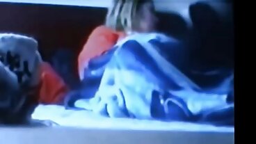 Στη σκηνή The Bed με την παθιασμένη Erica Lauren σεξ πορνο βιντεο από τους Brazzers