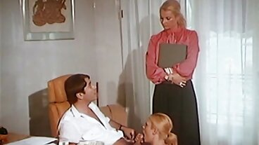 Βίντεο Natural Tits με τη σέξι April Paisley από το Amateur βιντεο πορνο δορεαν Euro