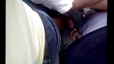 Handjob ταινιεσ πορνο βιντεο sex με τη δελεαστική Jocelyne από το LetsDoeIt