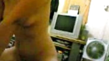 Ταινία βιντεο με πορνο Pornstar με τη σαγηνευτική Viola από τους Brazzers