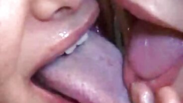 Μασάζ smut με horny Katana Kombat από την Digital Playground πορνο βιντεο με γκει