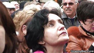 Βίντεο Ffm σεξ βιντεο πορνο με τη σαγηνευτική Vanessa Sky από την Perv City